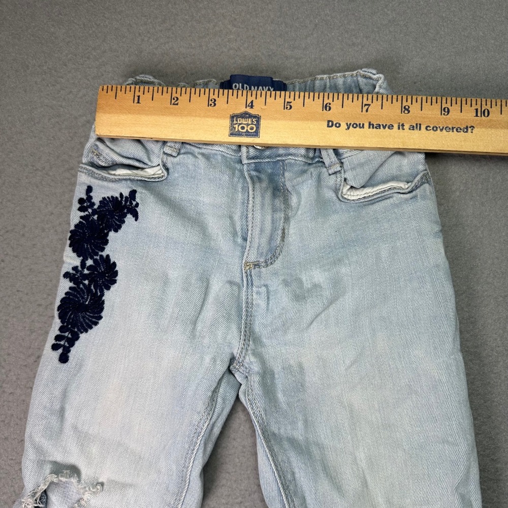 Old Navy Toddler Girls Floral Embroidered Distressed Boyfriend Jeans 3T Blue - Picture 3 of 10